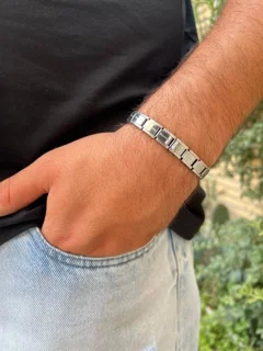 دستبند چارم