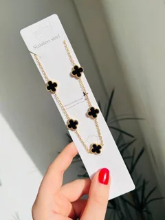 گردنبند ونکلیف