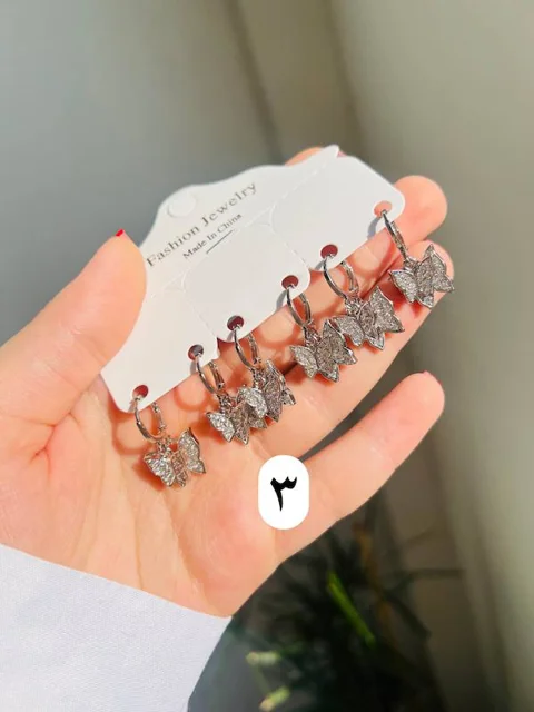 گوشواره رنگ ثابت